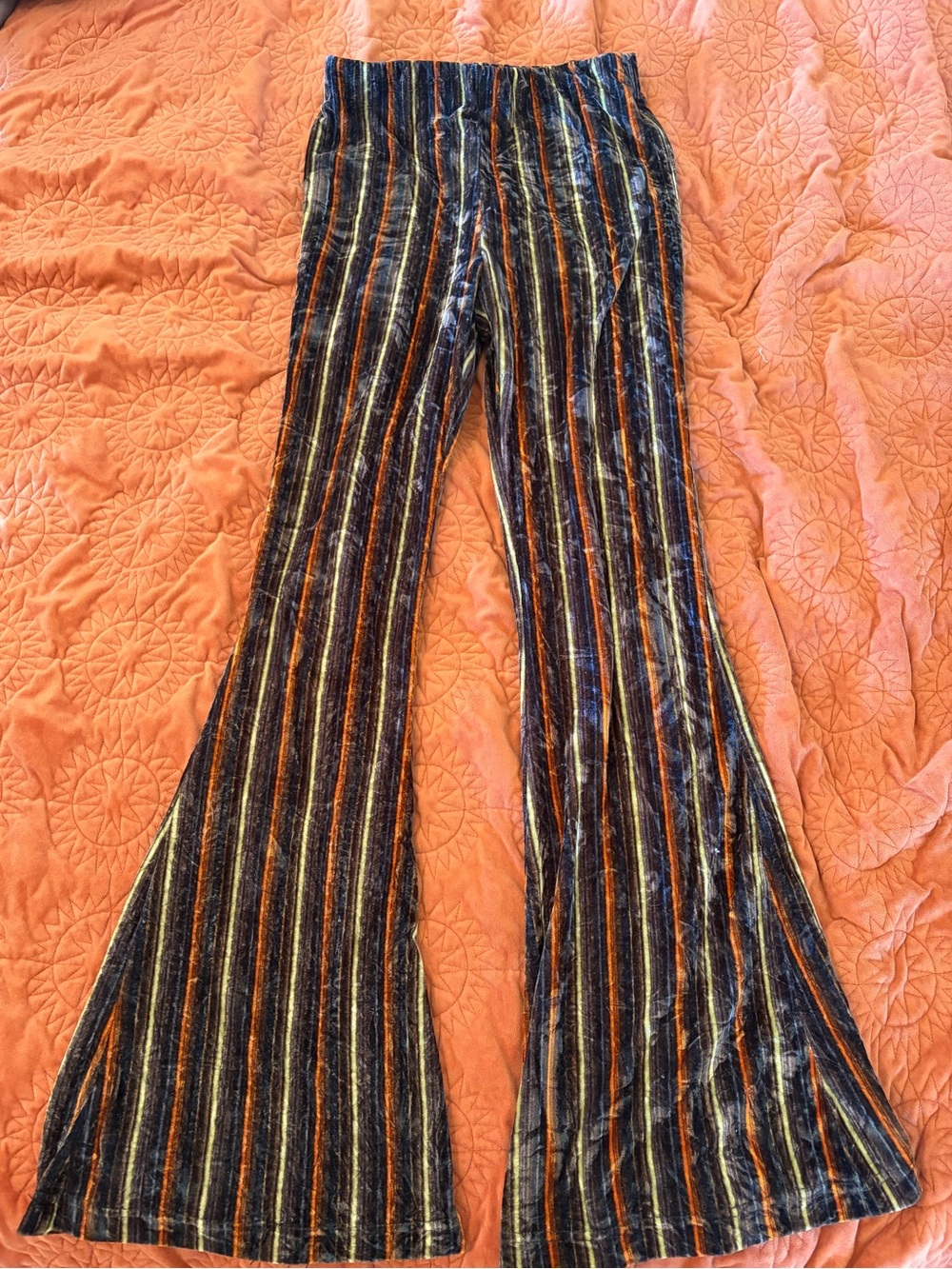 Urban Outfitters⚡️Crushed Velvet Striped Flare Pants - Picture 3 of 8